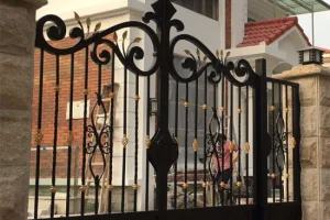 Metal-Main-Gate Metal-Main-Gate